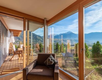 Chalet ‘Moosbichlerhof Celina’ with Mountain View, Shared Pool and Wi-Fi