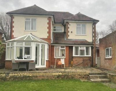 Charming House with Garden – Sleeps 6 & Parking