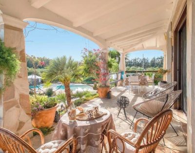 Click Sardegna ‘La Maison du Bonheur’ with beach-effect pool