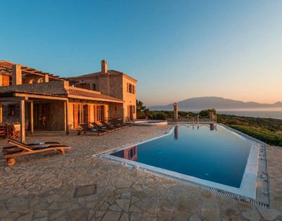 Elegant Zante Villa | Villa Divas | 6 Bedrooms | Infinity Pool | 100 Metres To The Sea | Short Drive To Agios Nikolaos