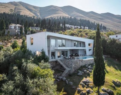 Exclusive Lake Villa | 4Br with Private Pool