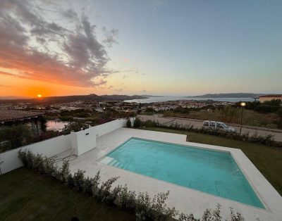 Holiday Home ‘Acquamarina Apartment’ with Sea View, Wi-Fi and Air Conditioning