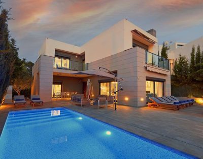 Modern Villa Heated Pool & Close To Pacha, Nobu ,Talamanca Beach , Ibiza Town,