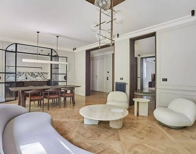 Paris at the Top – 4Br Luxury Penthouse w/ Tower Views
