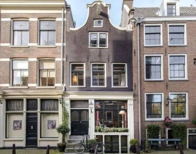 Picture perfect 1650 house overlooking Prinsengracht canal – luxury with charm
