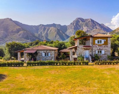 Siar The Large Villa | Garden & Beach access