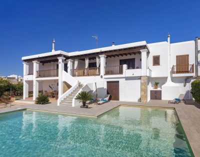 Villa for 8 people with balcony