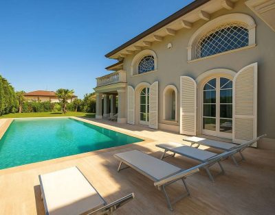 Villa Forte dei Marmi, Pool and Garden