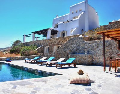 Villa in Mykonos near Agios Sostis Beach
