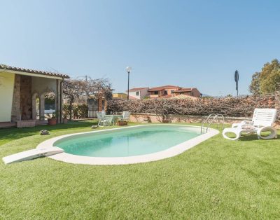 Villa Marisa with Pool, Garden & Wi-Fi