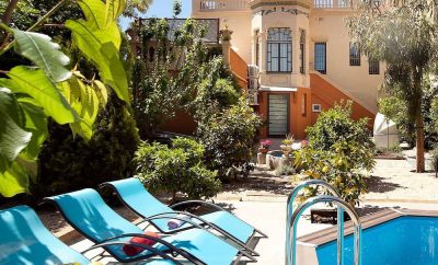 Villa with private garden and pool,big terrace-solarium,pergola