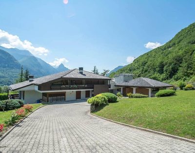 Villa with swimmingpool great for holidays!