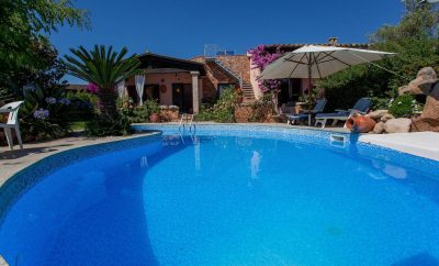 “Villetta Le Rose” with Sea View, Pool, Wi-Fi, Garden & Terraces