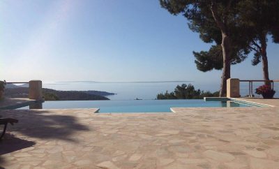 Vista Panorâmica e Única Para Esta Villa com 6 Quartos e 6 Banheiros
