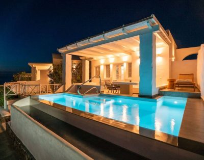 Wonderful Oia Sunset & Sea view Villa | Private Heated Spa Jacuzzi | Villa Turquoise | 3 Bedroom Villa | Access to shared pools